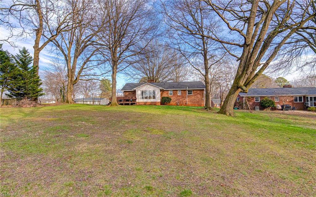2516 Weymoth Road Winston-Salem, NC 27103 - Photo 33 of 35 Gallery Image 33