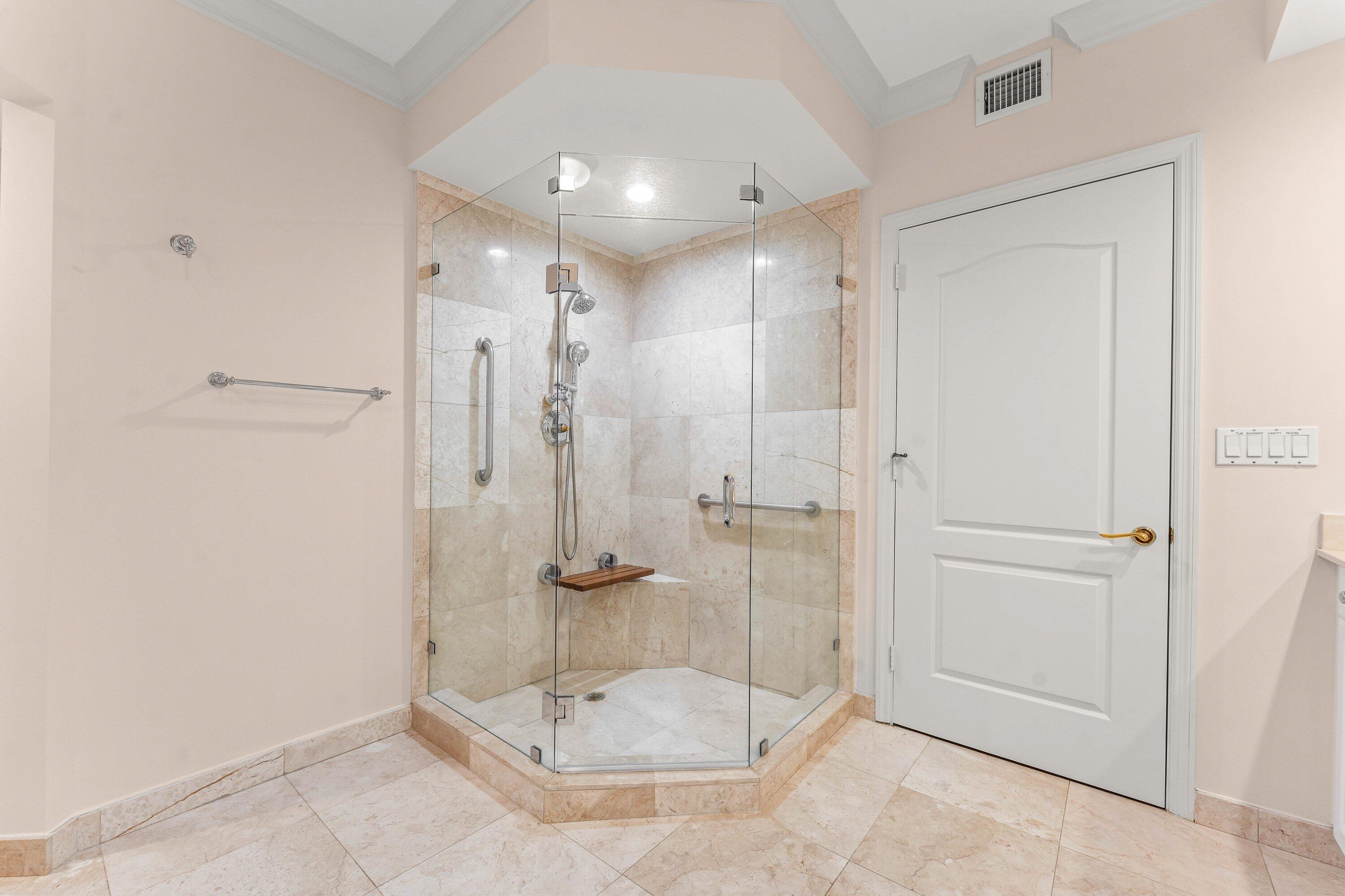 550 Southeast Mizner Boulevard, Unit B501 Boca Raton, FL 33432 - Photo 17 of 71 550 SE Mizner Blvd, B501, Boca Raton FL