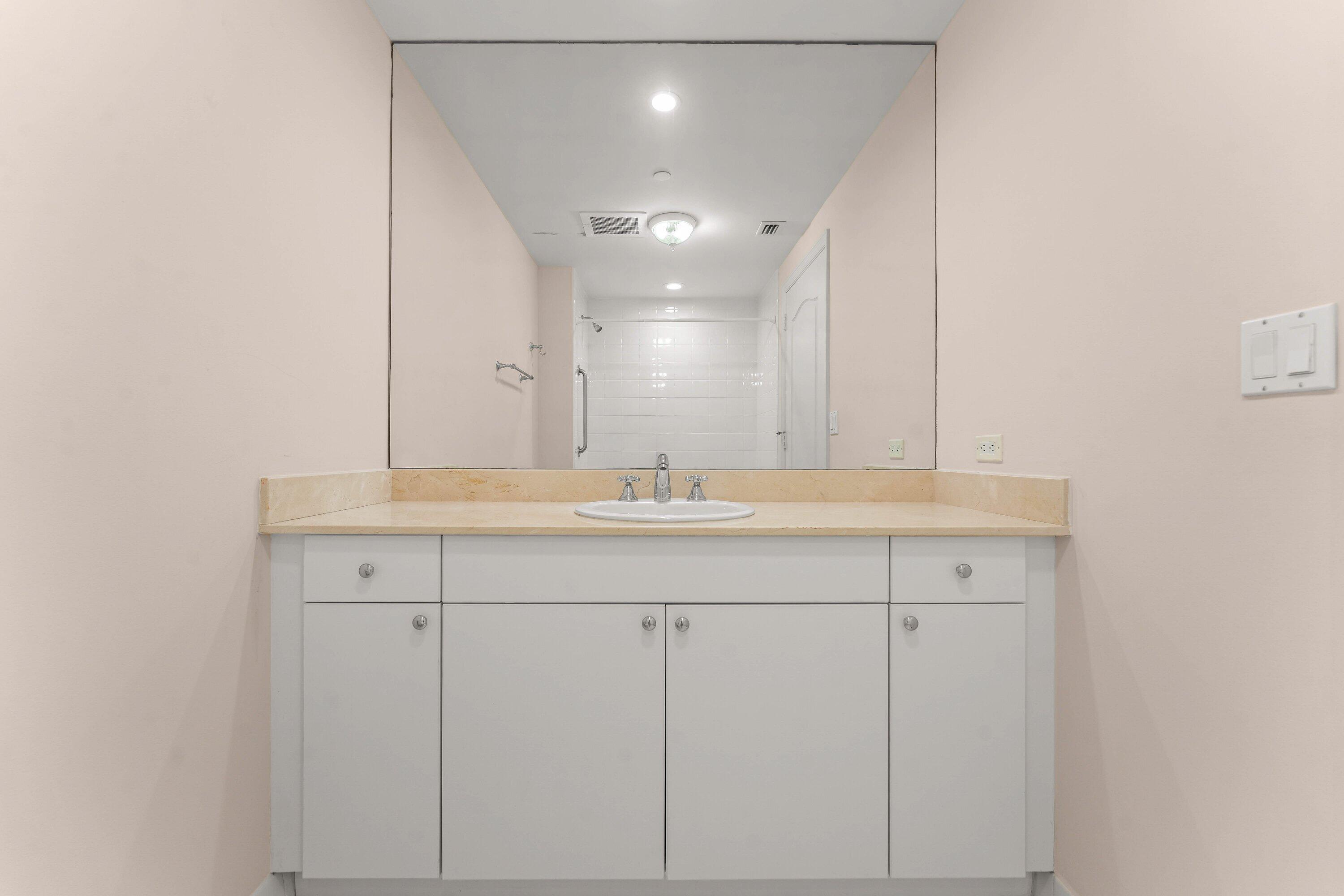 550 Southeast Mizner Boulevard, Unit B501 Boca Raton, FL 33432 - Photo 23 of 71 550 SE Mizner Blvd, B501, Boca Raton FL