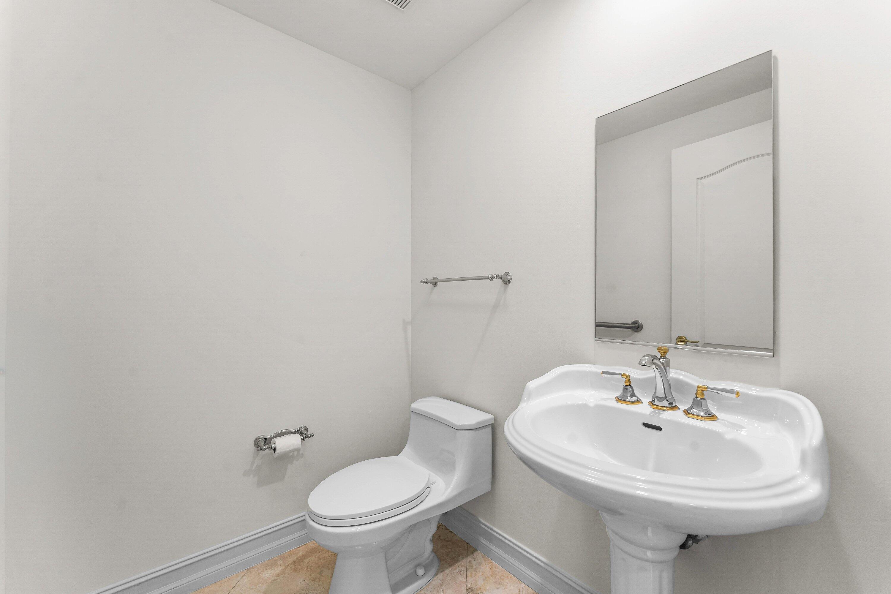 550 Southeast Mizner Boulevard, Unit B501 Boca Raton, FL 33432 - Photo 26 of 71 550 SE Mizner Blvd, B501, Boca Raton FL