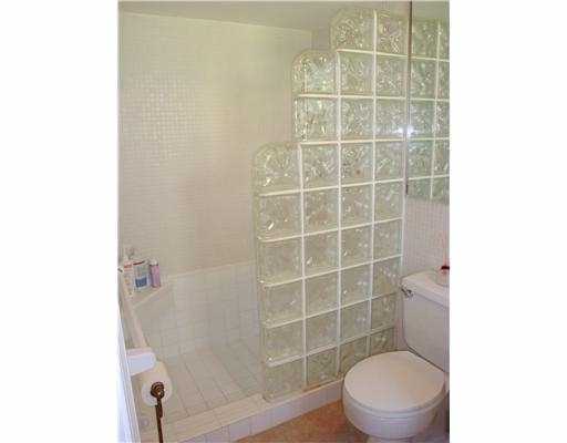 880 Butternut Terrace Boca Raton, FL 33486 - Photo 27 of 32 Master Walk-In Shower!