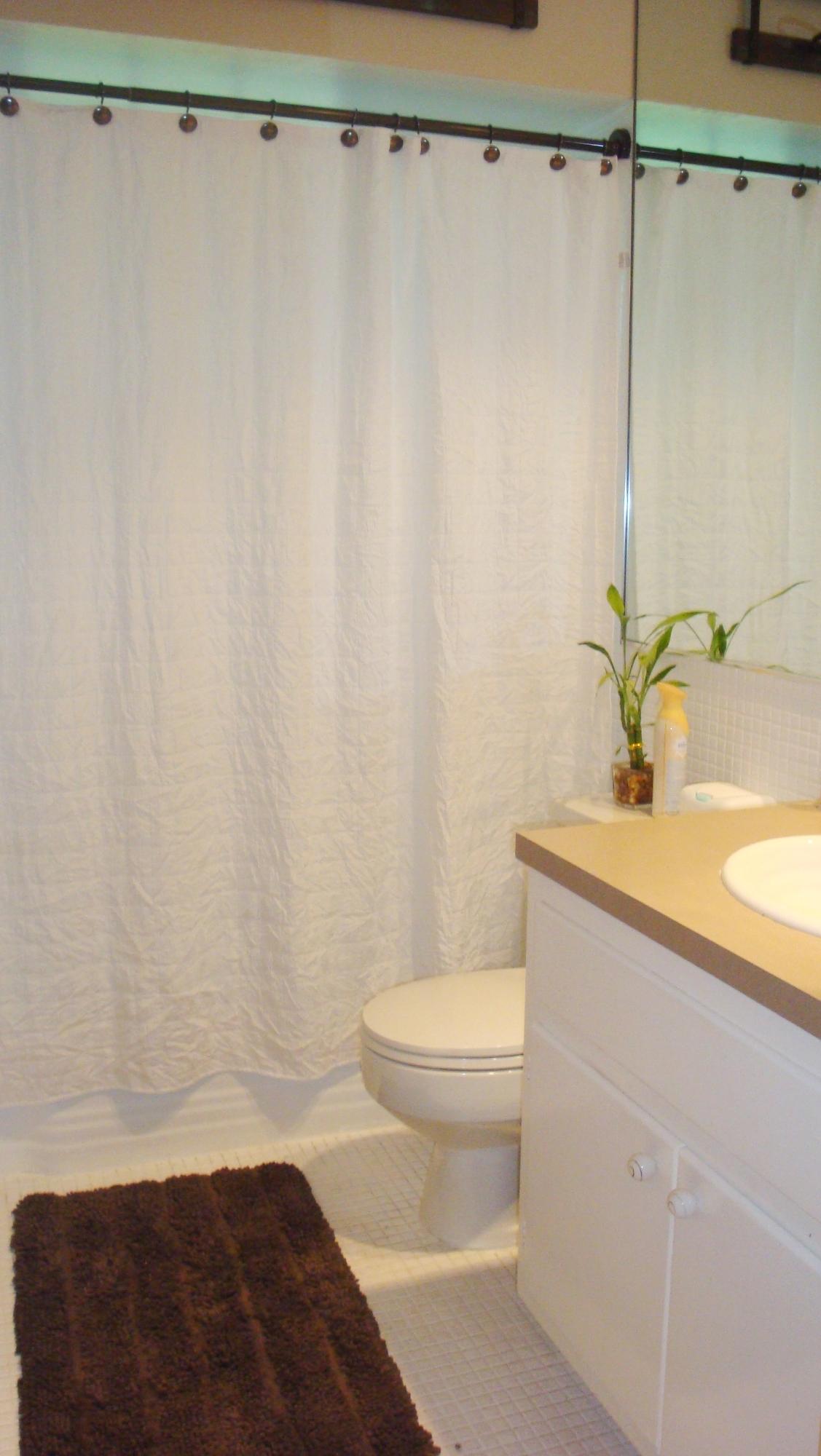 880 Butternut Terrace Boca Raton, FL 33486 - Photo 30 of 32 2nd Bathroom