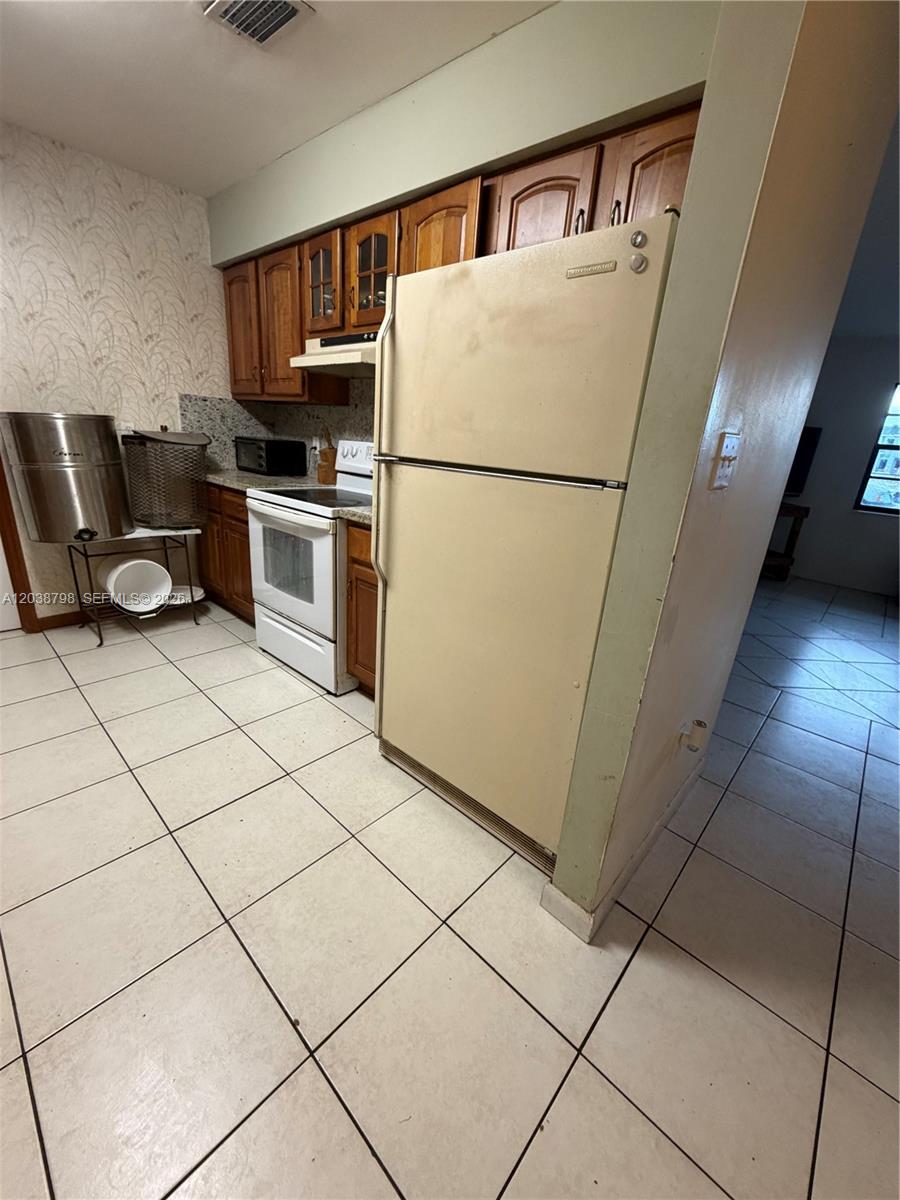 18940 Southwest 358th Street Homestead, FL 33034 - Photo 4 of 10