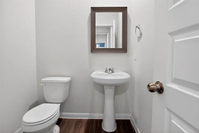 $2,295 | 13320 Burbot Drive, Conroe, TX 77384