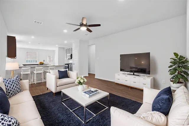 $2,295 | 13320 Burbot Drive, Conroe, TX 77384