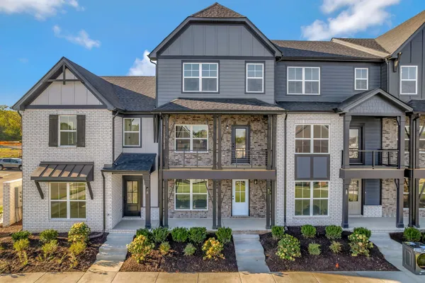 $435,450 | 614 Granbury Private Drive, Hendersonville, TN 37075