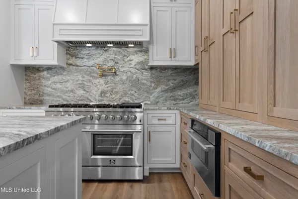 $1,550,000 | 1203 Calhoun Street, Ocean Springs, MS 39564