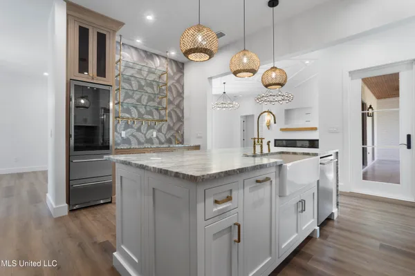 $1,550,000 | 1203 Calhoun Street, Ocean Springs, MS 39564