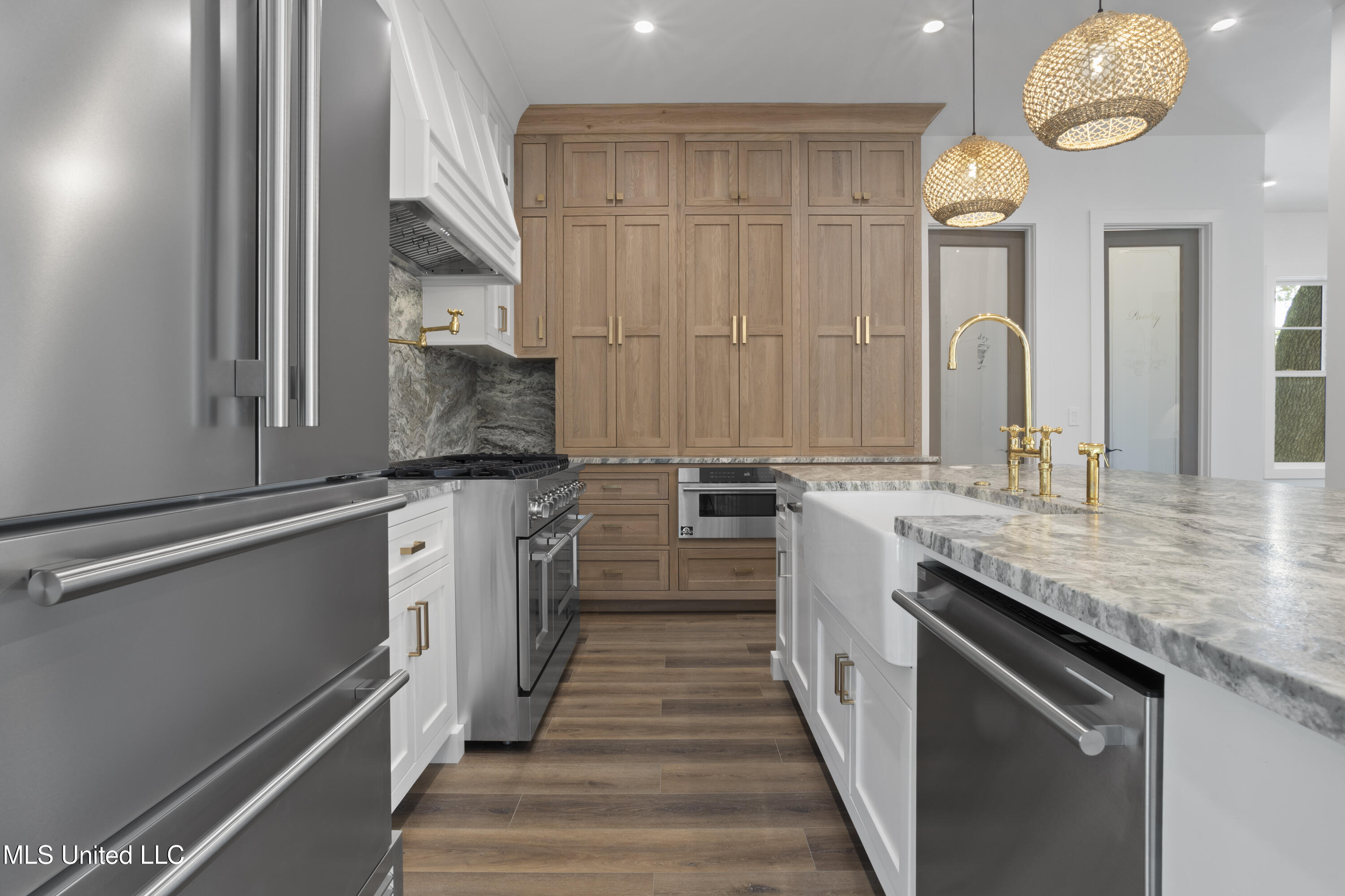 1203 Calhoun Street Ocean Springs, MS 39564 - Photo 22 of 78 0022