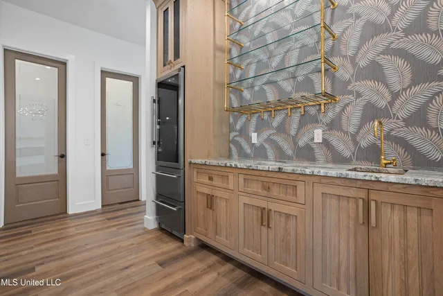 $1,600,000 | 1203 Calhoun Street, Ocean Springs, MS 39564