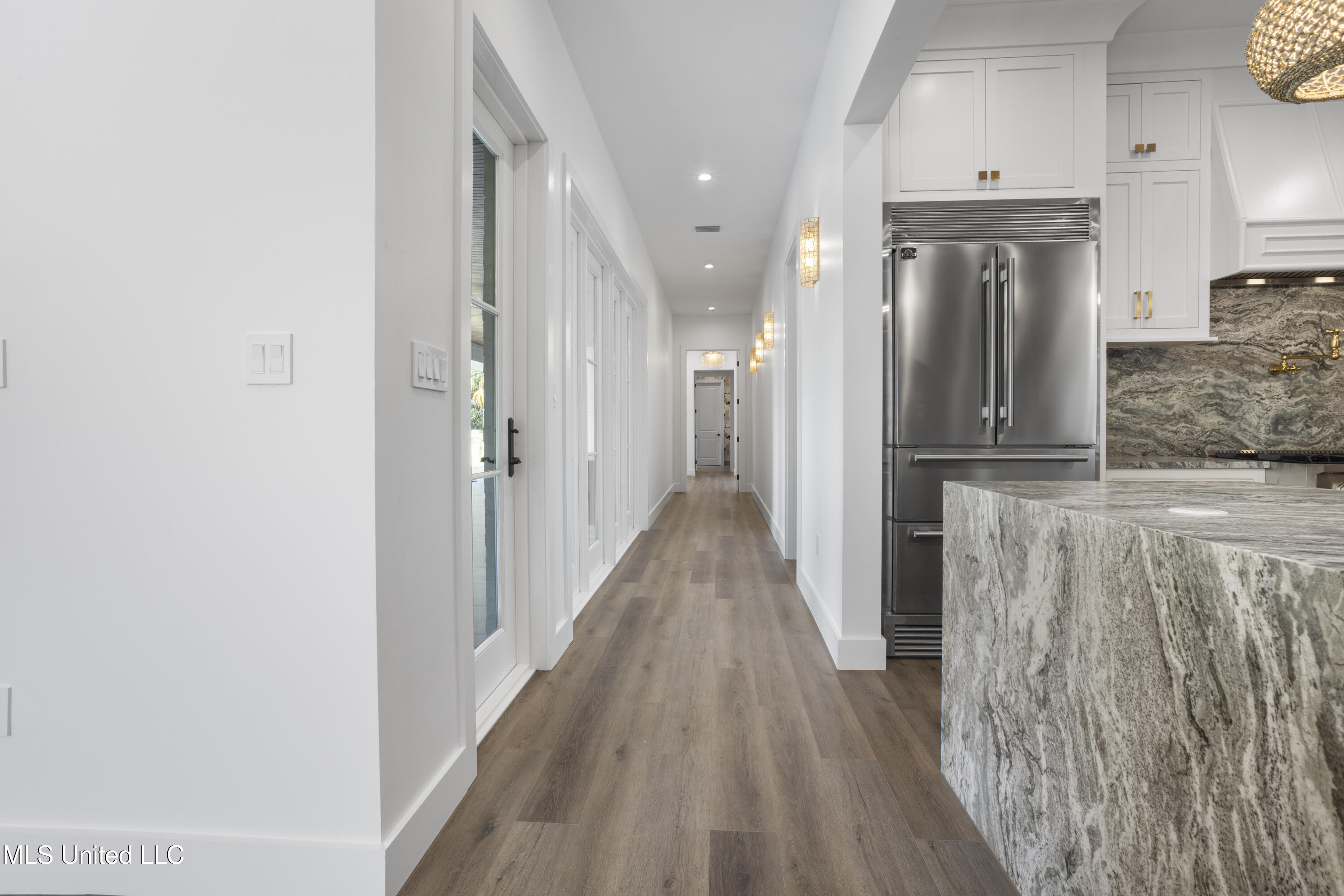 1203 Calhoun Street Ocean Springs, MS 39564 - Photo 31 of 78 0031