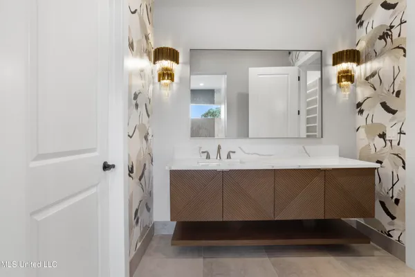 $1,550,000 | 1203 Calhoun Street, Ocean Springs, MS 39564