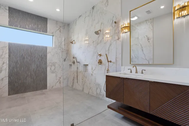 $1,600,000 | 1203 Calhoun Street, Ocean Springs, MS 39564