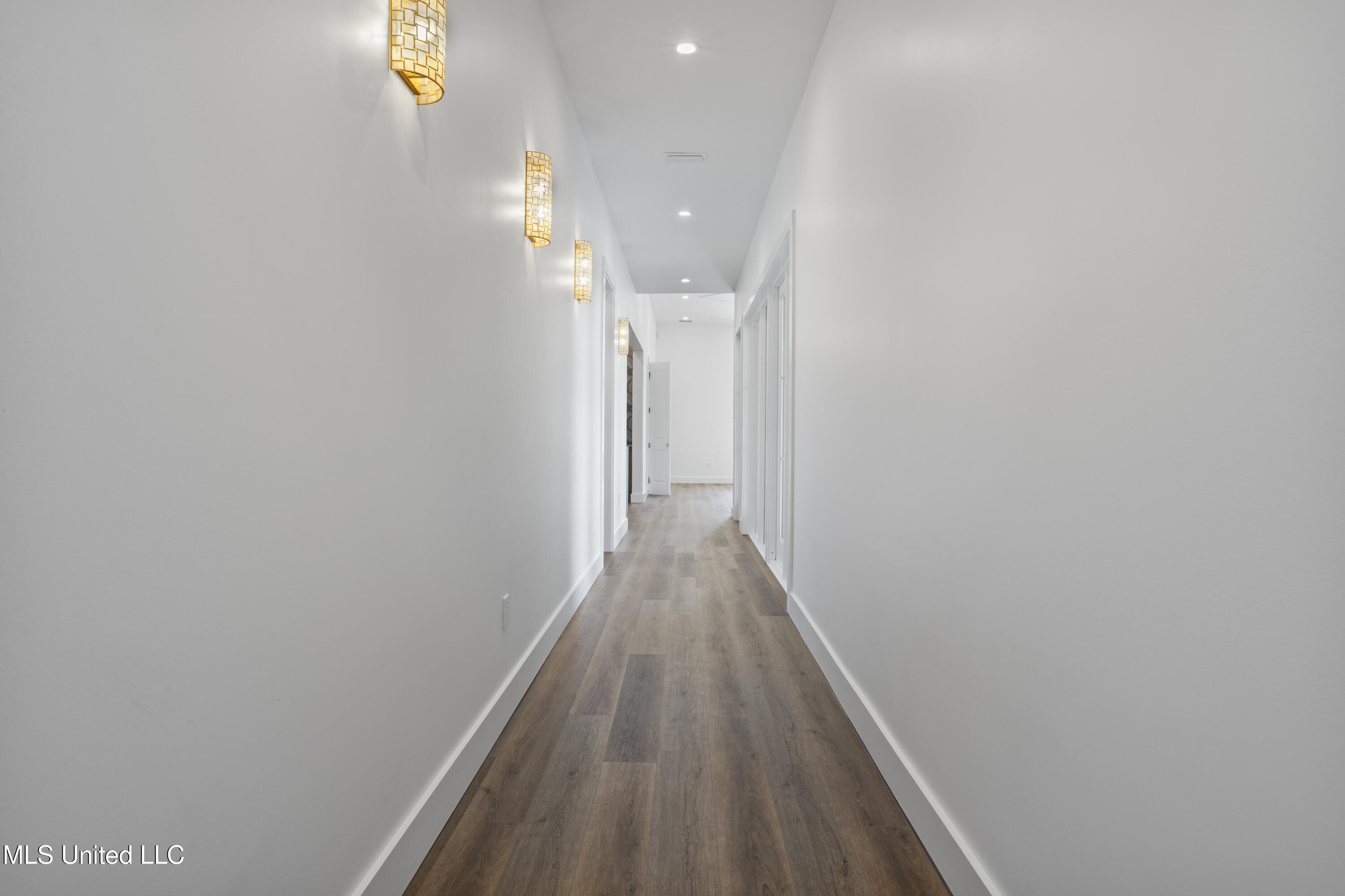 1203 Calhoun Street Ocean Springs, MS 39564 - Photo 47 of 78 0047