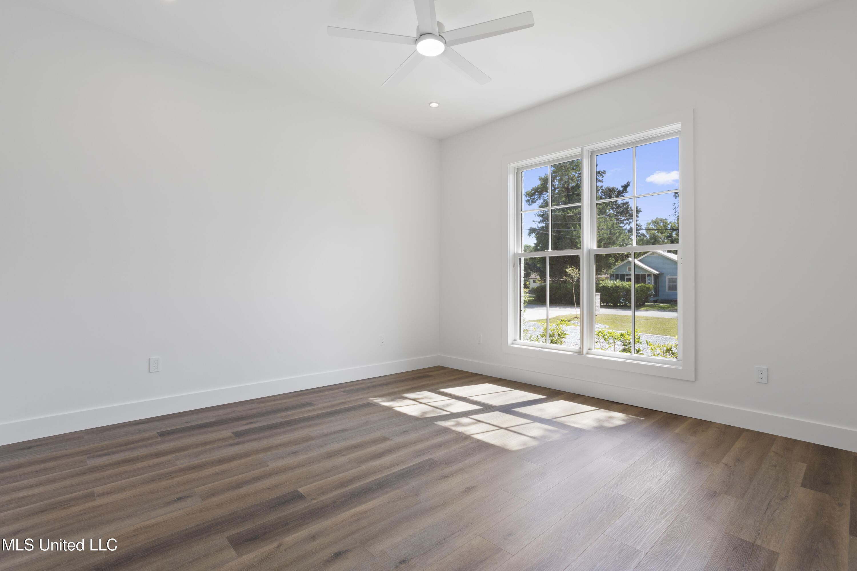 1203 Calhoun Street Ocean Springs, MS 39564 - Photo 49 of 78 0049