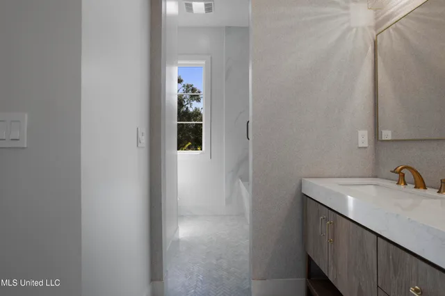 $1,600,000 | 1203 Calhoun Street, Ocean Springs, MS 39564