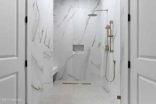 $1,550,000 | 1203 Calhoun Street, Ocean Springs, MS 39564