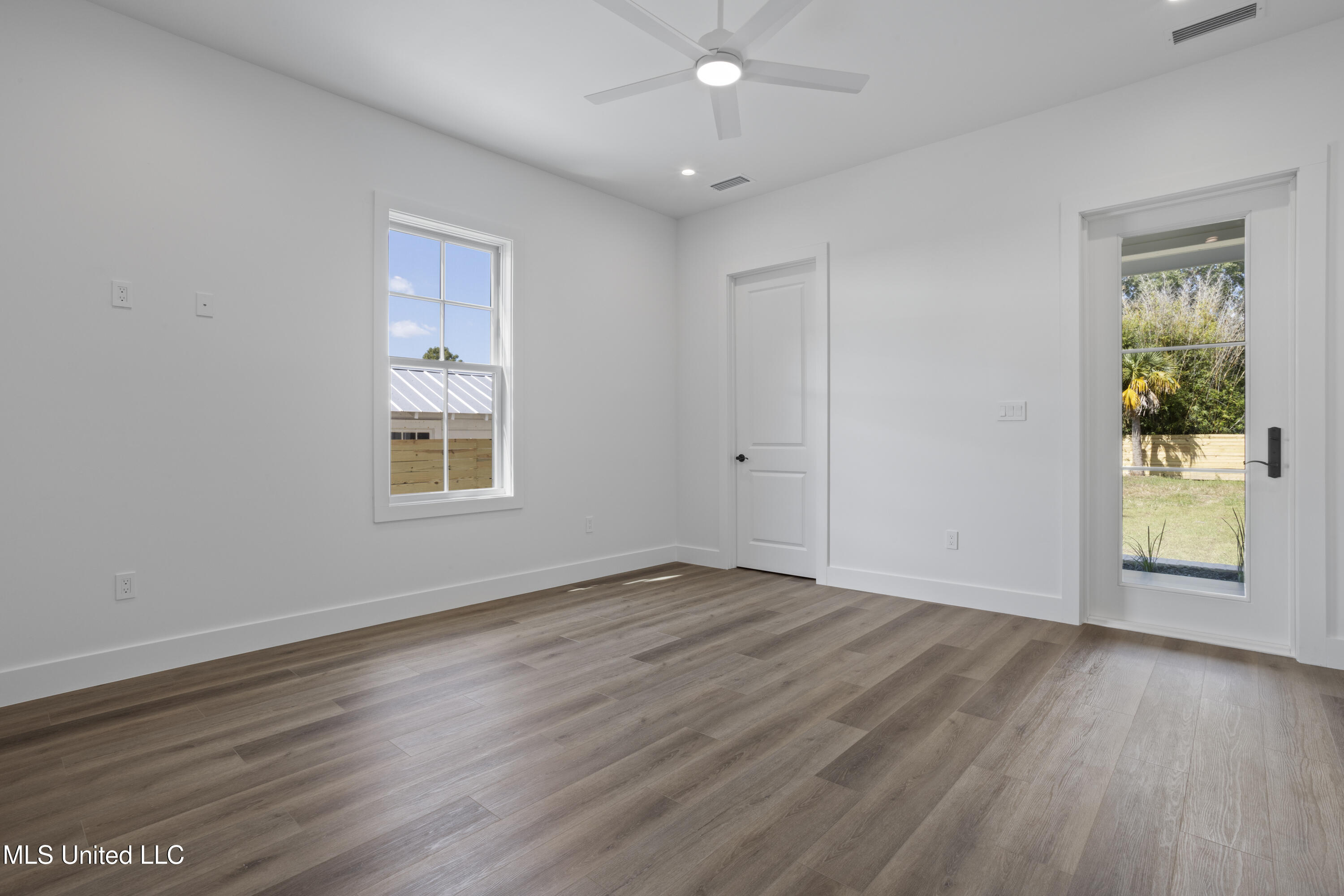 1203 Calhoun Street Ocean Springs, MS 39564 - Photo 58 of 78 0058