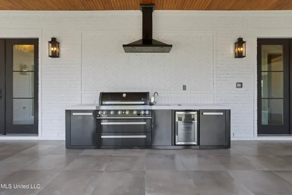 $1,550,000 | 1203 Calhoun Street, Ocean Springs, MS 39564