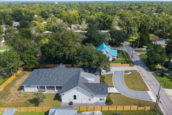 $1,550,000 | 1203 Calhoun Street, Ocean Springs, MS 39564