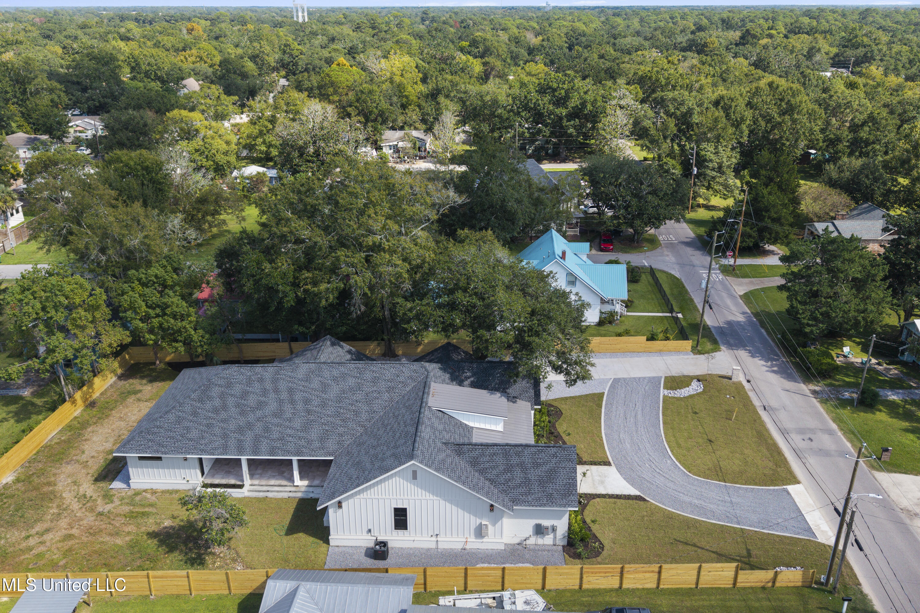 1203 Calhoun Street Ocean Springs, MS 39564 - Photo 68 of 78 0068