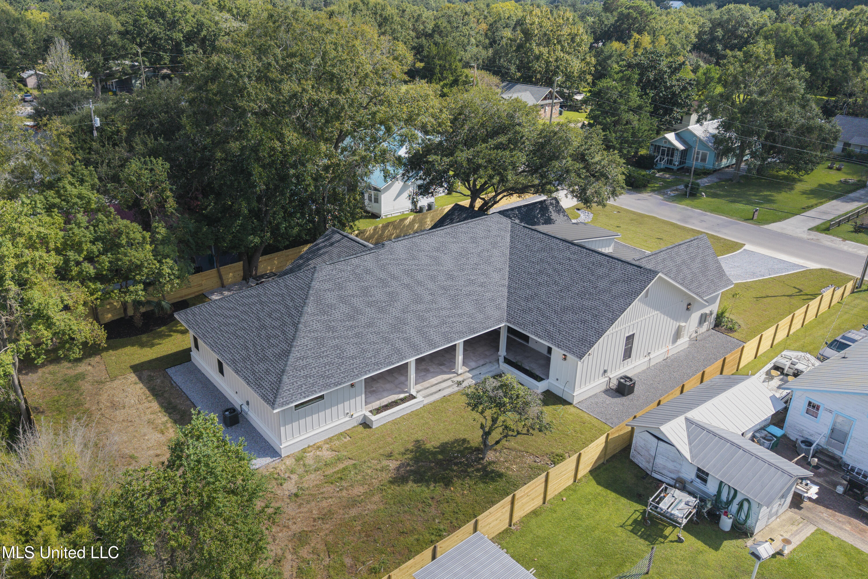 1203 Calhoun Street Ocean Springs, MS 39564 - Photo 69 of 78 0069