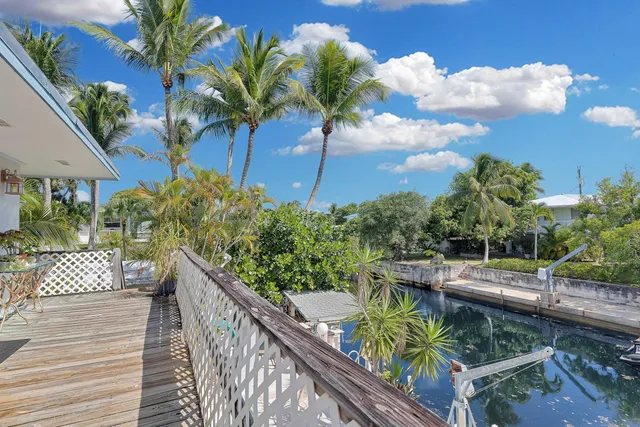 $1,649,000 | 1112 Grand Street, Unit AND HALF LOT, Key Largo, FL 33037