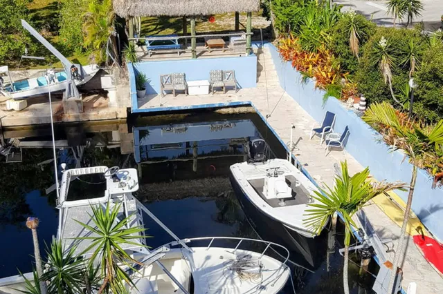 $1,649,000 | 1112 Grand Street, Unit AND HALF LOT, Key Largo, FL 33037