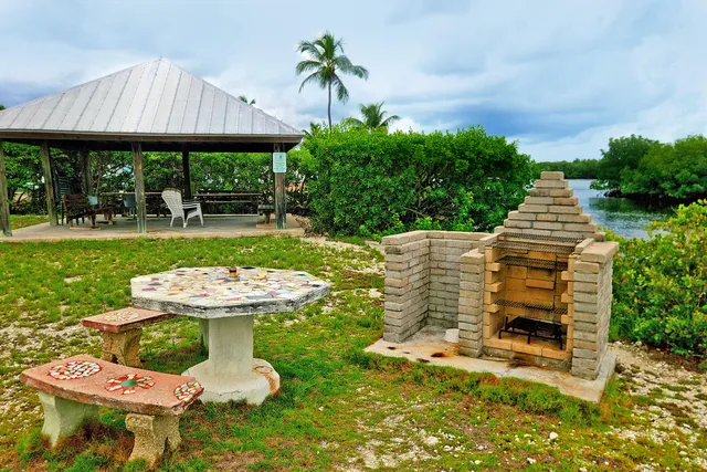 $1,649,000 | 1112 Grand Street, Unit AND HALF LOT, Key Largo, FL 33037