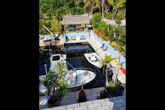 $1,649,000 | 1112 Grand Street, Unit AND HALF LOT, Key Largo, FL 33037