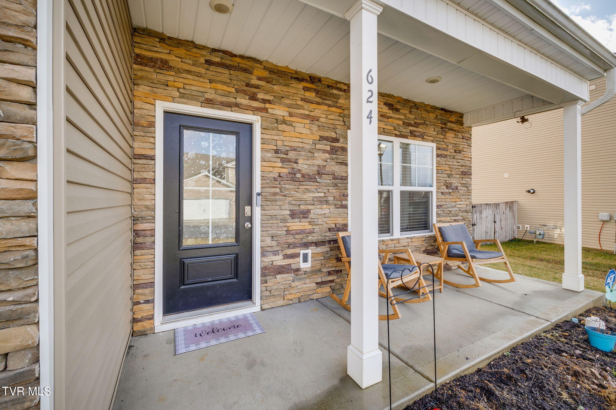 624 Barley Loop Jonesborough, TN 37659 - Photo 4 of 43 004-2