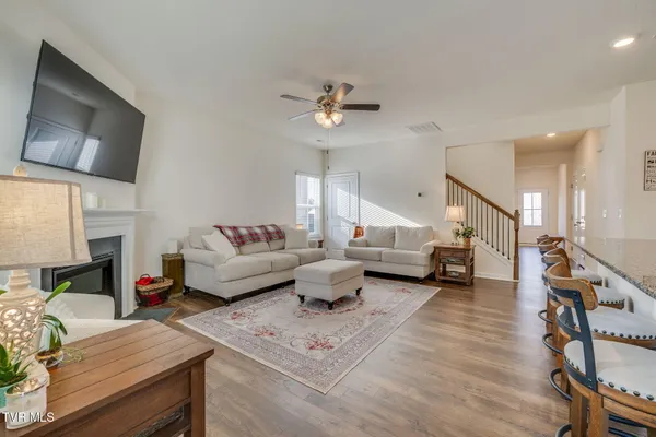 $464,900 | 624 Barley Loop, Jonesborough, TN 37659