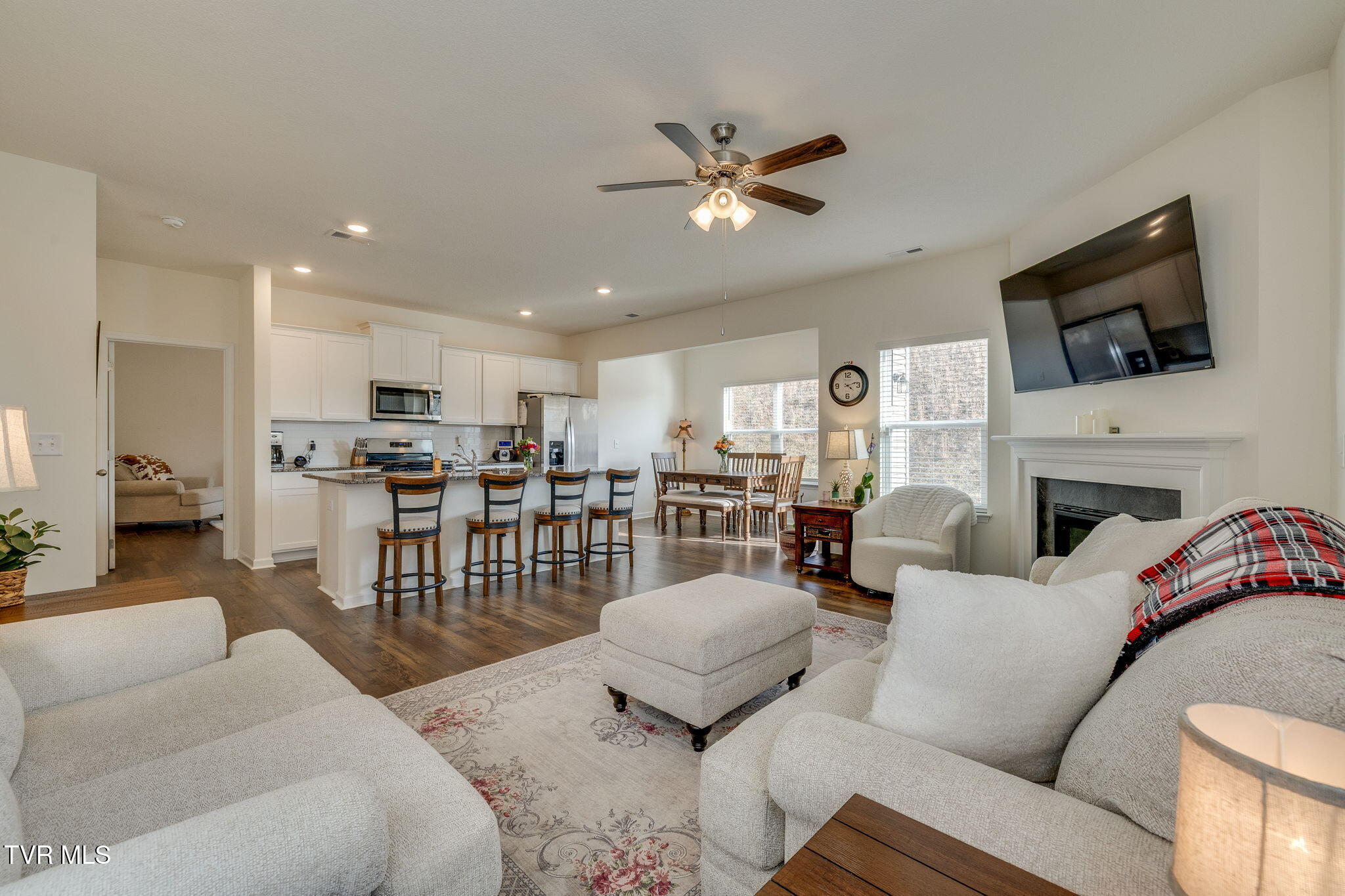 624 Barley Loop Jonesborough, TN 37659 - Photo 8 of 43 008-2