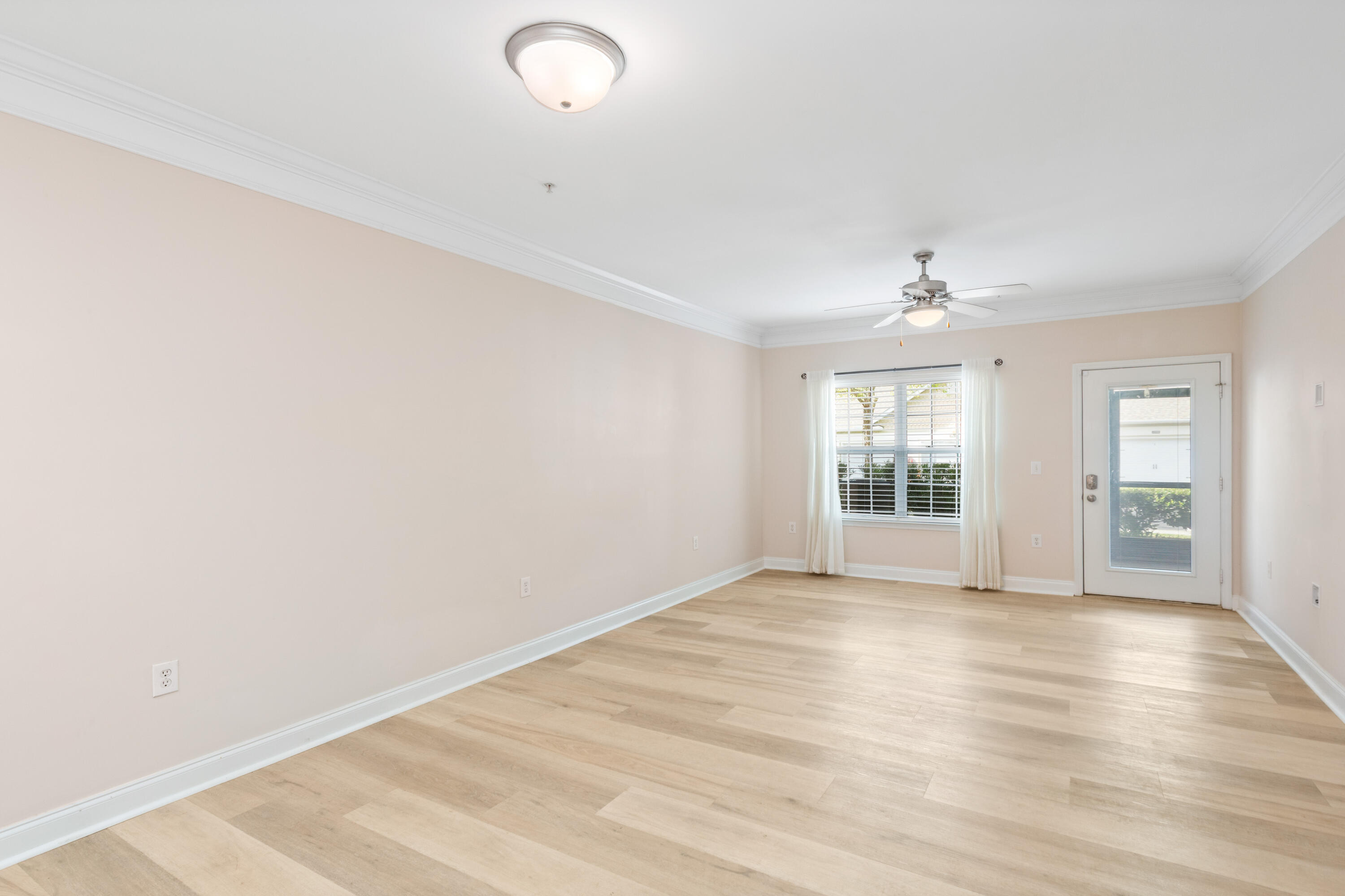 1307 Basildon Road Mount Pleasant, SC 29466 - Photo 10 of 50