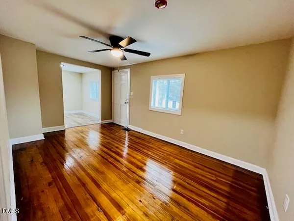 $1,500 | 422 Conover Street, Fuquay-Varina, NC 27526