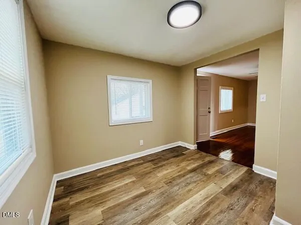 $1,500 | 422 Conover Street, Fuquay-Varina, NC 27526