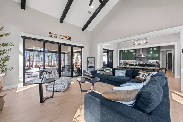 $2,300,000 | 705 Private Road 6028, Brookeland, TX 75931