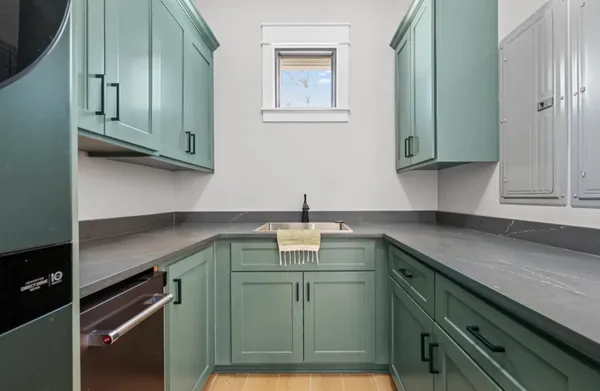 $2,300,000 | 705 Private Road 6028, Brookeland, TX 75931