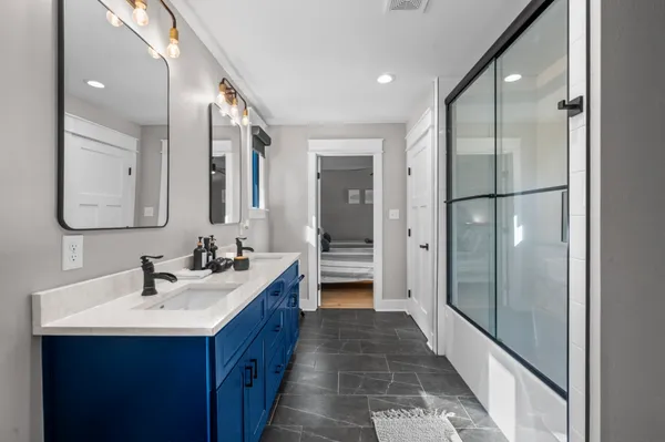 $2,300,000 | 705 Private Road 6028, Brookeland, TX 75931