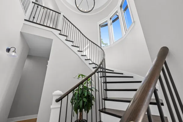 $2,300,000 | 705 Private Road 6028, Brookeland, TX 75931