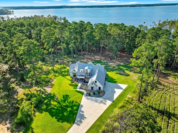 $2,300,000 | 705 Private Road 6028, Brookeland, TX 75931