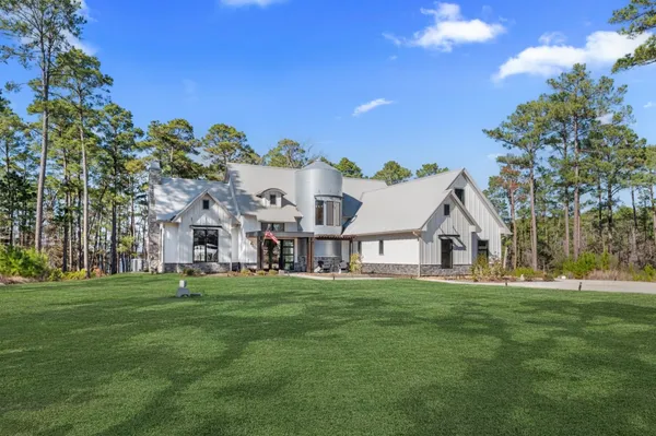 $2,300,000 | 705 Private Road 6028, Brookeland, TX 75931
