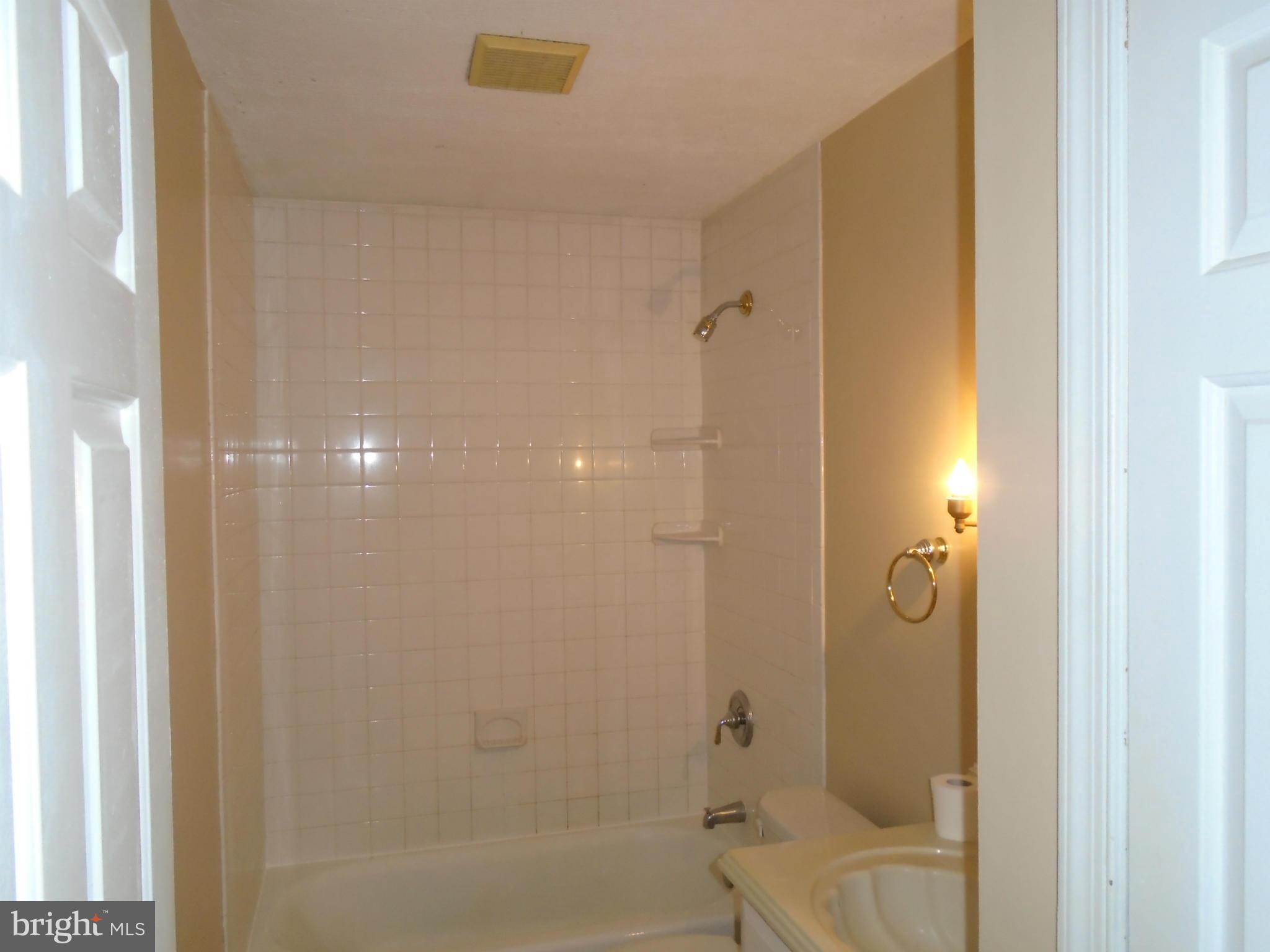 2702 Coon Club Road Westminster, MD 21157 - Photo 13 of 16 Bath