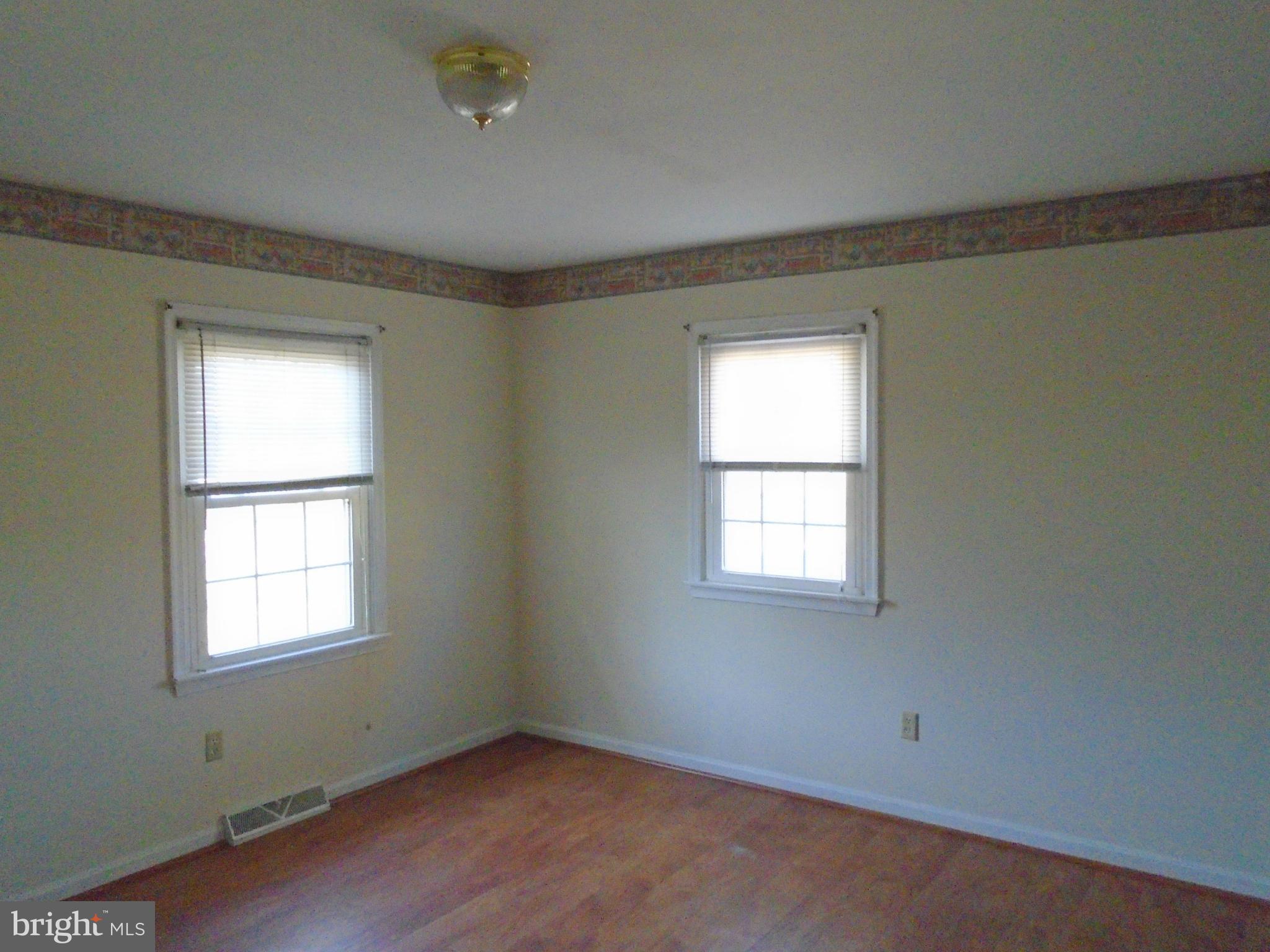 2702 Coon Club Road Westminster, MD 21157 - Photo 10 of 16 Bedroom (Master)