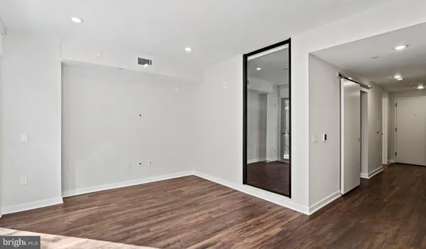 $3,742 | 3990 Upton Street Northwest, Unit 2BPARC3106, Washington, DC 20016