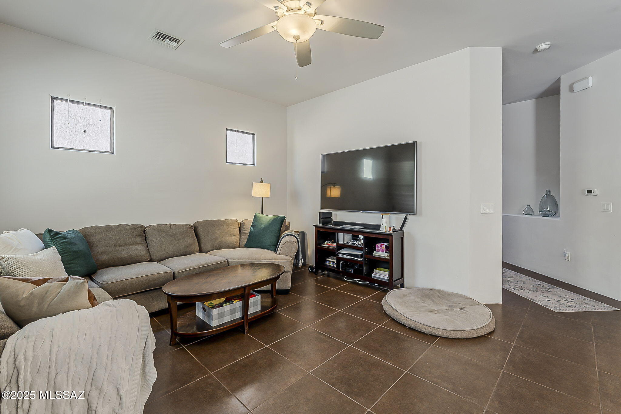 211 East Calderwood Road Tucson, AZ 85704 - Photo 10 of 41