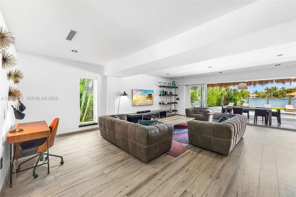 $18,000 | 741 86th Street, Miami Beach, FL 33141