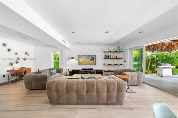 $18,000 | 741 86th Street, Miami Beach, FL 33141