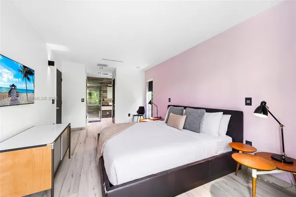 $18,000 | 741 86th Street, Miami Beach, FL 33141