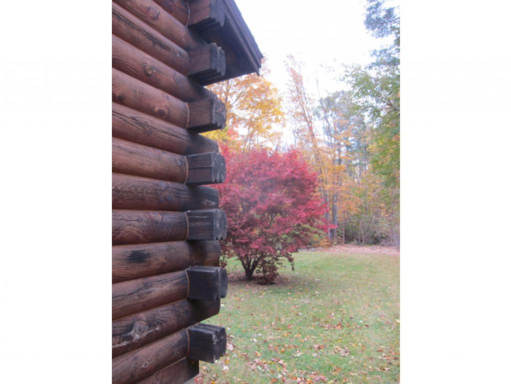 220 Sandown Road Fremont, NH 03044 - Photo 2 of 33